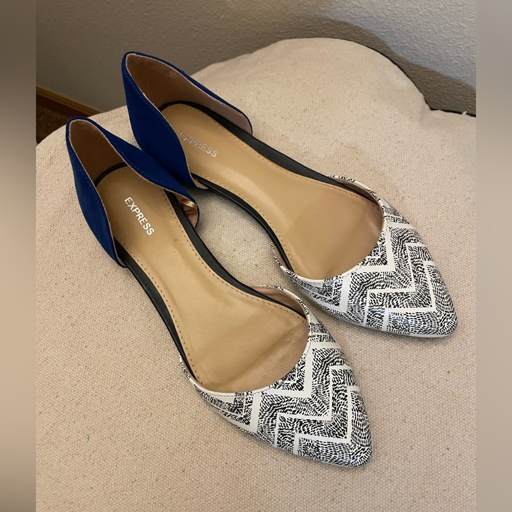 NEW Express printed flats